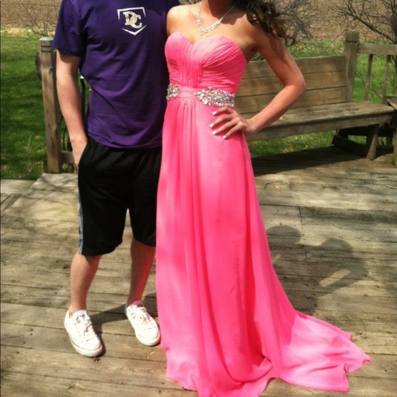 Prom Dress! - Picture 6 of 8